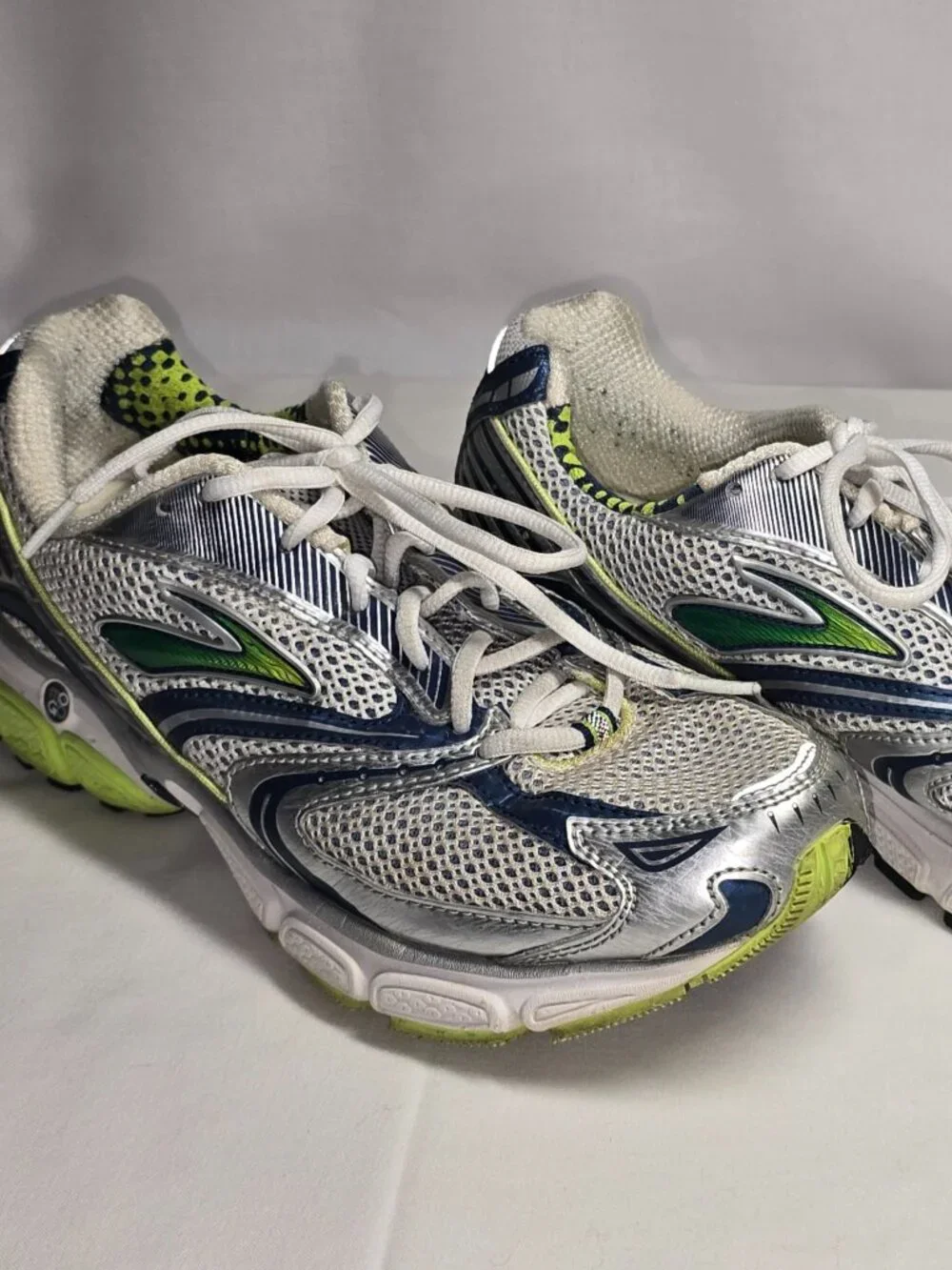 Brooks Ghost 3 Running Shoes Women’s 11 Wide White Navy Lime Y2K Sneakers